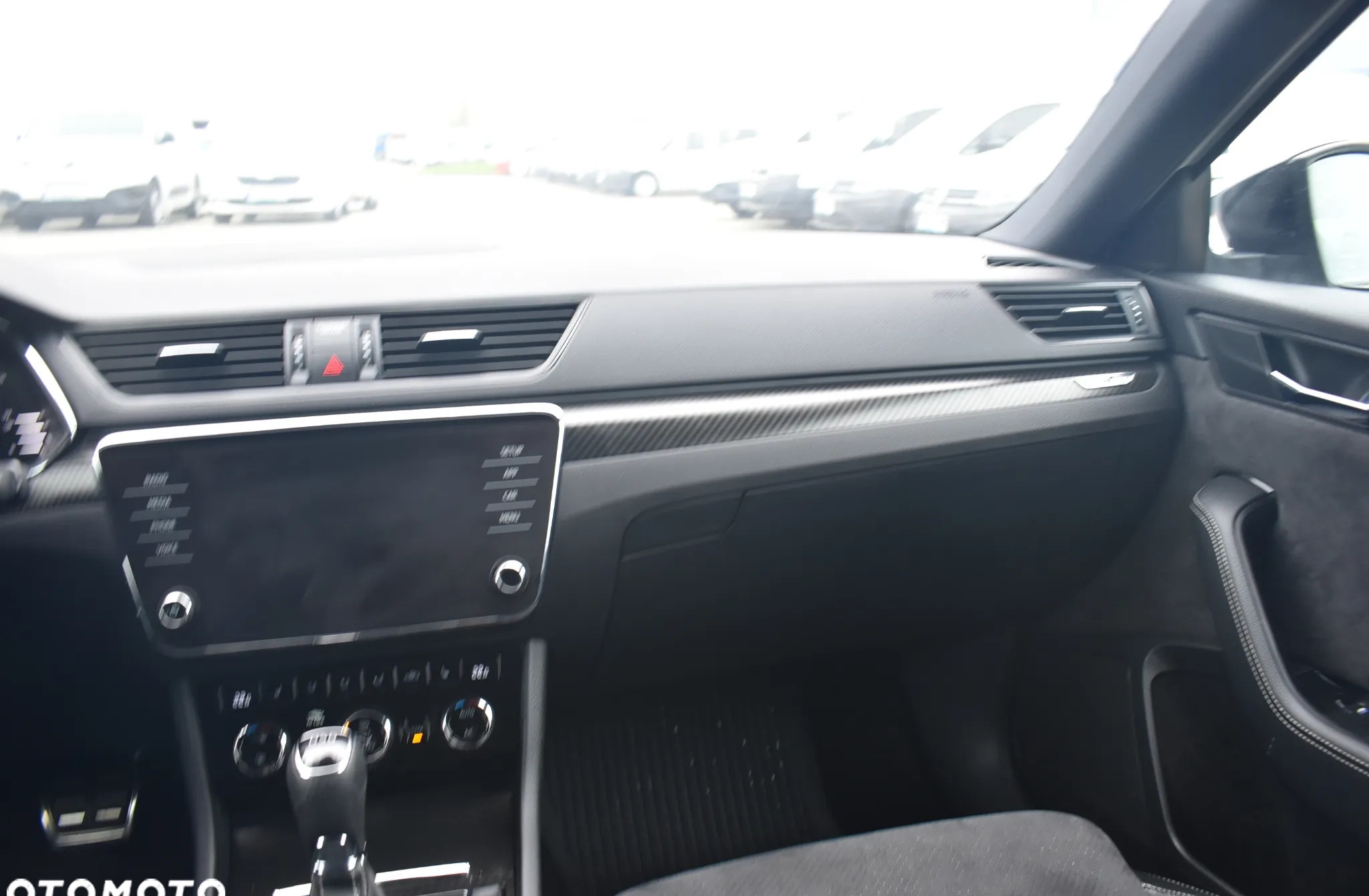 Skoda Superb cena 82300 przebieg: 218319, rok produkcji 2020 z Wąchock małe 781